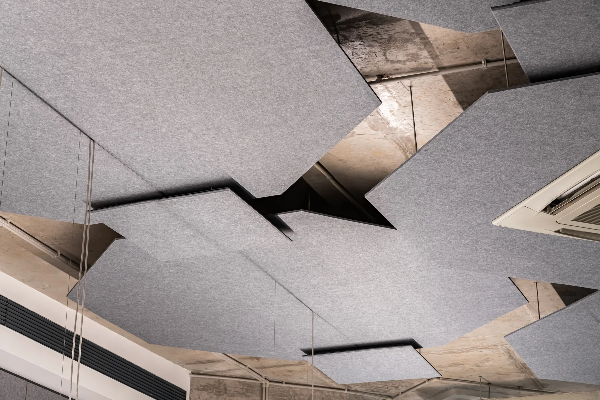 Acoustic ceiling detail