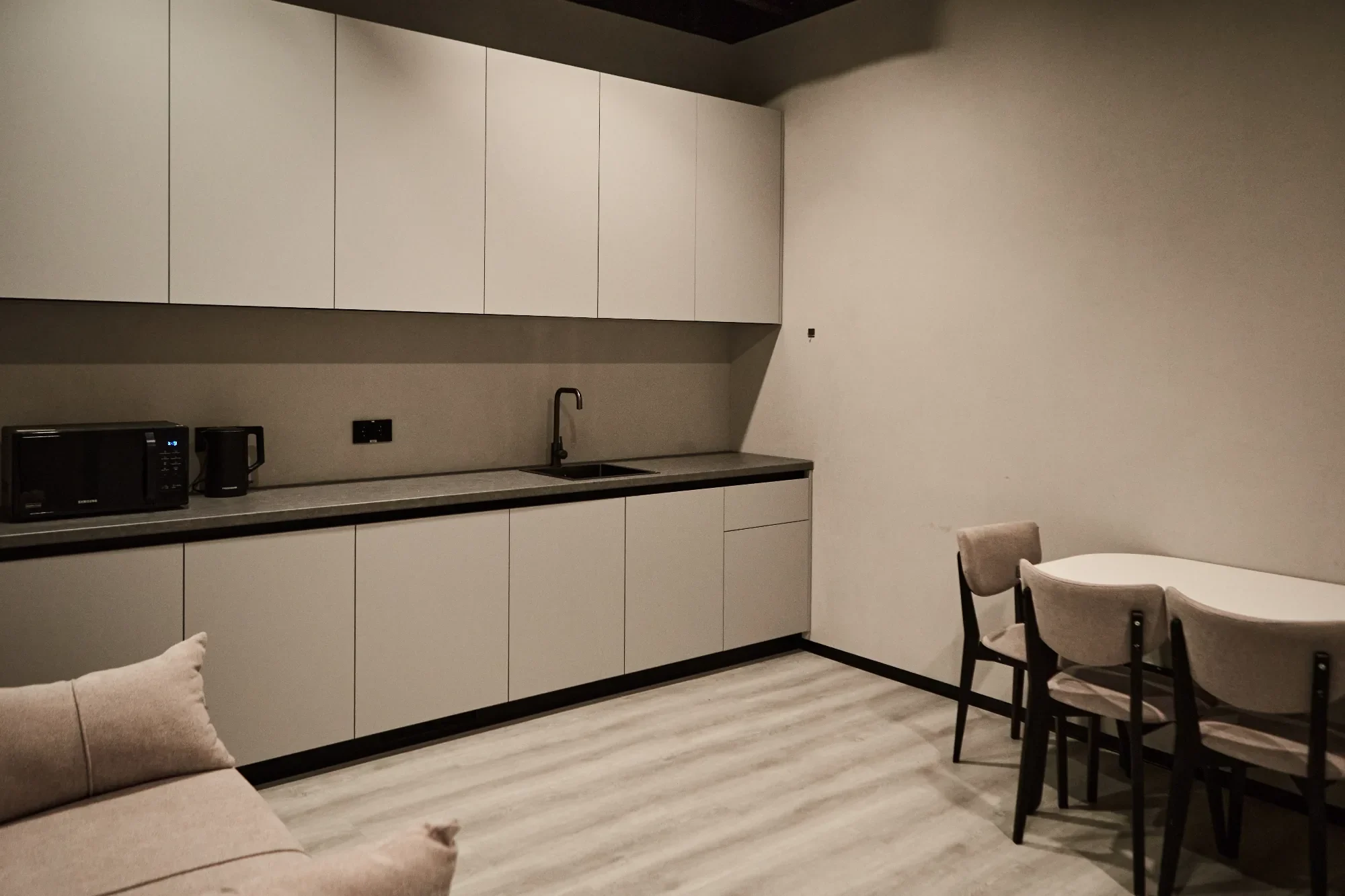 Trainers' room